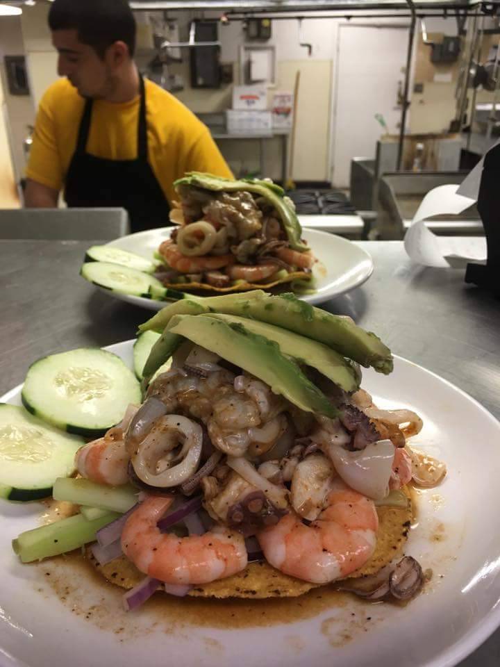 Wendys | restaurant | Terminal 2, 3200 E Sky Harbor Blvd, Phoenix, AZ 85034, USA | 6022449926 OR +1 602-244-9926