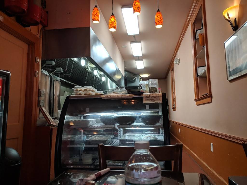 Montclair Falafel | restaurant | 16 Church St, Montclair, NJ 07042, USA | 9737440300 OR +1 973-744-0300