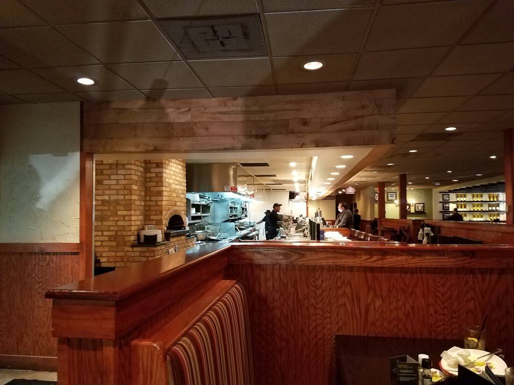 Carrabbas Italian Grill | restaurant | 335 E Linton Blvd, Delray Beach, FL 33483, USA | 5612669393 OR +1 561-266-9393