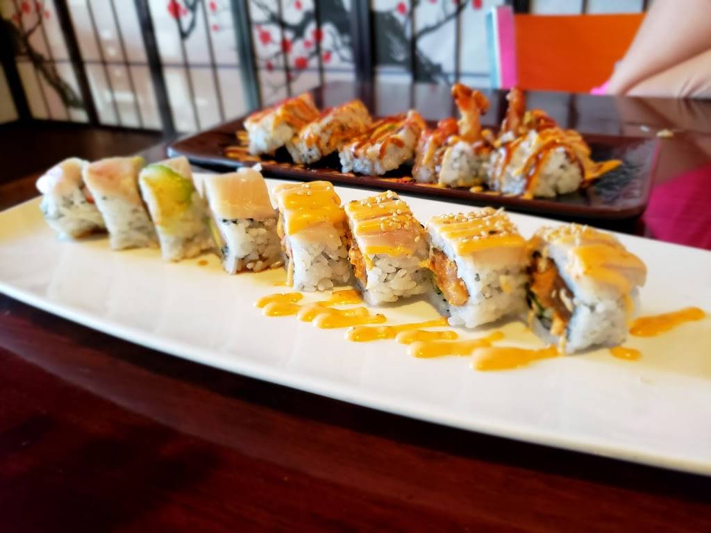 Eastwind Sushi & Grill | restaurant | 18555 N 59th Ave #124, Glendale, AZ 85308, USA | 6029420706 OR +1 602-942-0706