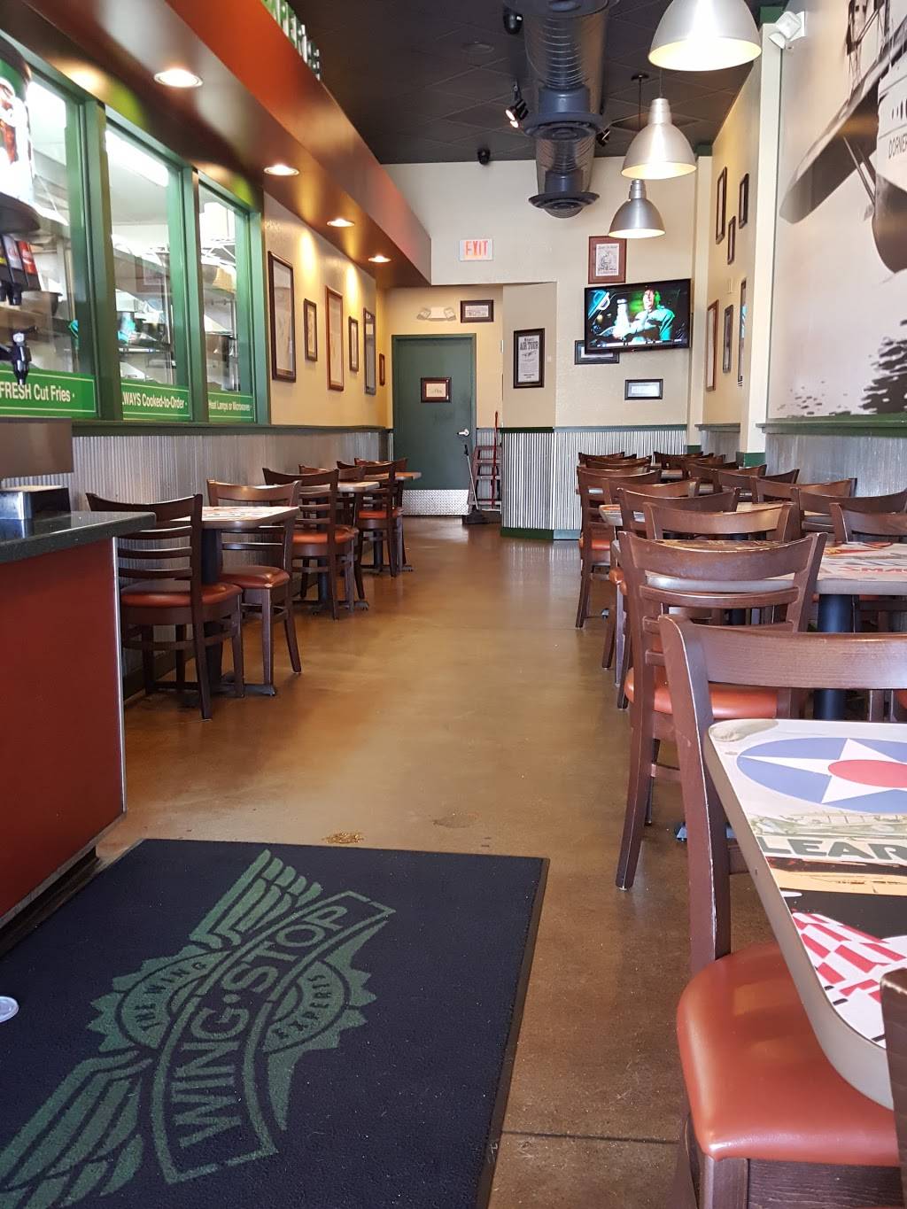 Wingstop | meal takeaway | 2836 Stelzer Rd, Columbus, OH 43219, USA | 6143379464 OR +1 614-337-9464