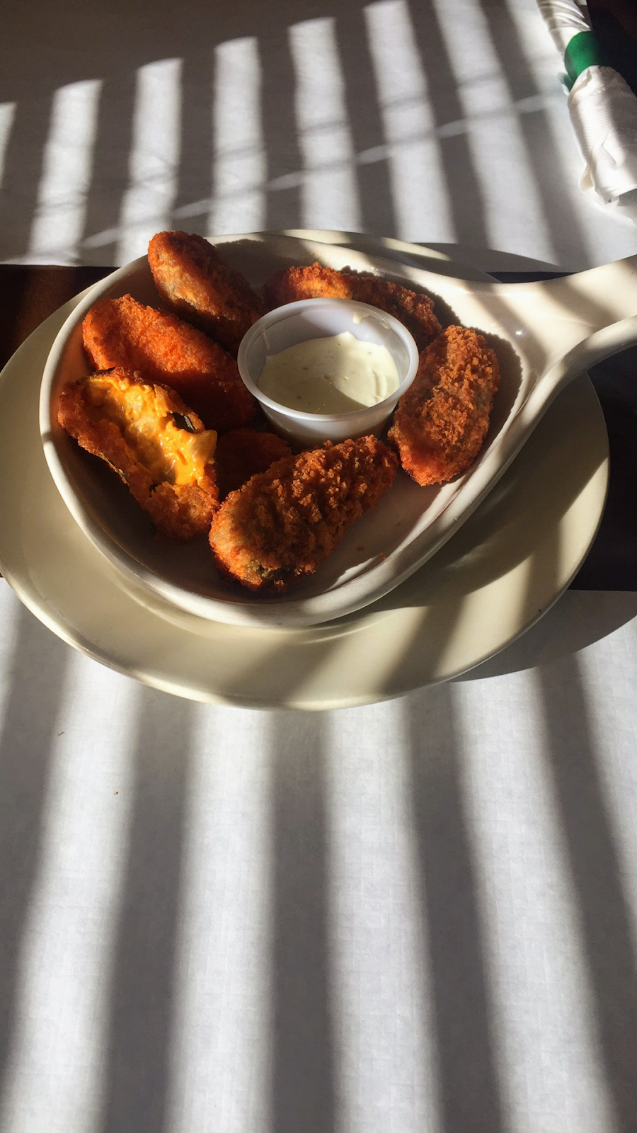 Don Delfis Pancake House and Restaurant | restaurant | 120 West End Ave #2822, Knoxville, TN 37934, USA | 8652883696 OR +1 865-288-3696