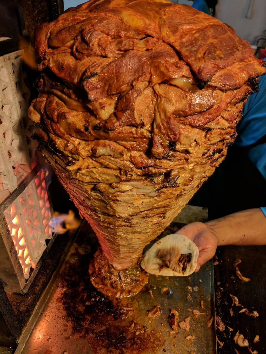 Tacos el Pony | restaurant | 181e E Vernon Ave, Los Angeles, CA 90011, USA | 3233927217 OR +1 323-392-7217