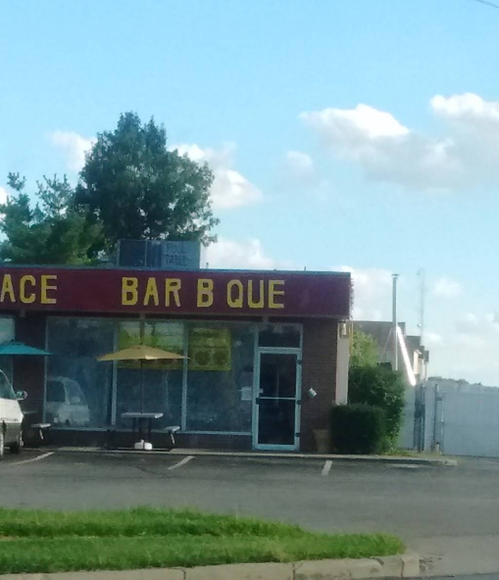 Fairborn Place BBQ | restaurant | 800 N Broad St, Fairborn, OH 45324, USA | 9379026788 OR +1 937-902-6788