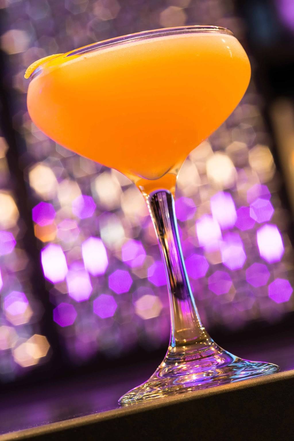 AC Lounge at AC Hotel Boston North | night club | 95 Station Landing, Medford, MA 02155, USA | 7812195510 OR +1 781-219-5510