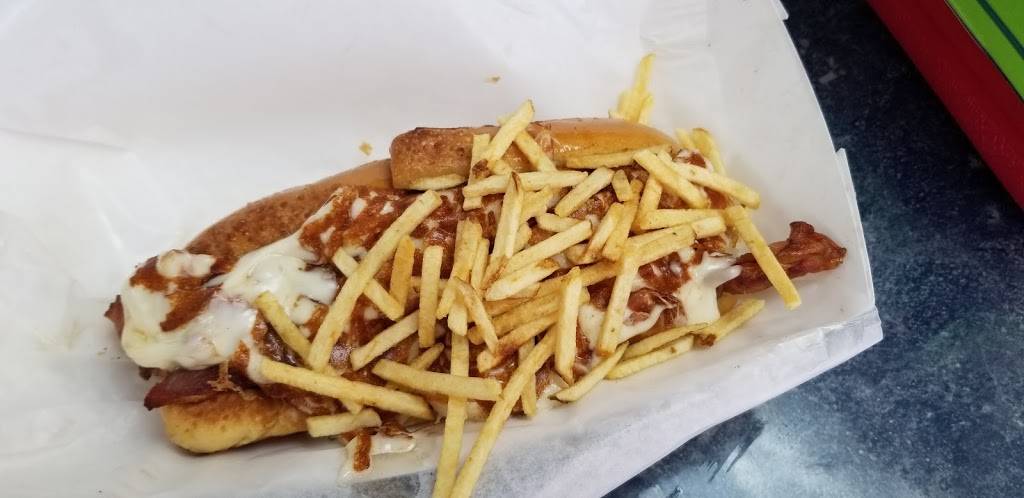 Sweet Dogs | restaurant | 4749 SW 8th St, Miami, FL 33134, USA | 3054484900 OR +1 305-448-4900