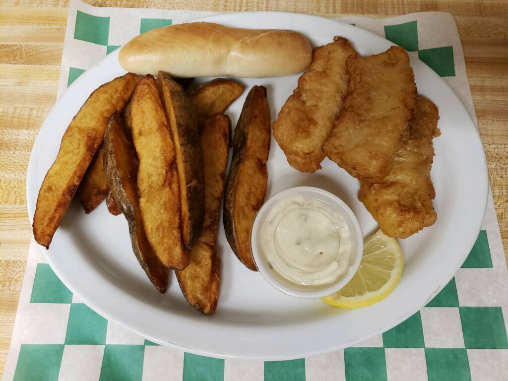 Sportsmans Lodge Bar & Grill LLC | restaurant | 1311 N Sunset Beach Dr, Birchwood, WI 54817, USA | 7153543730 OR +1 715-354-3730