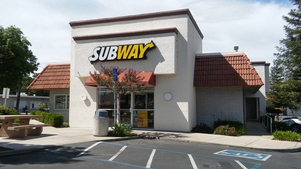Subway Restaurants | restaurant | 2495 Athens Ave, Redding, CA 96001, USA | 5302236544 OR +1 530-223-6544
