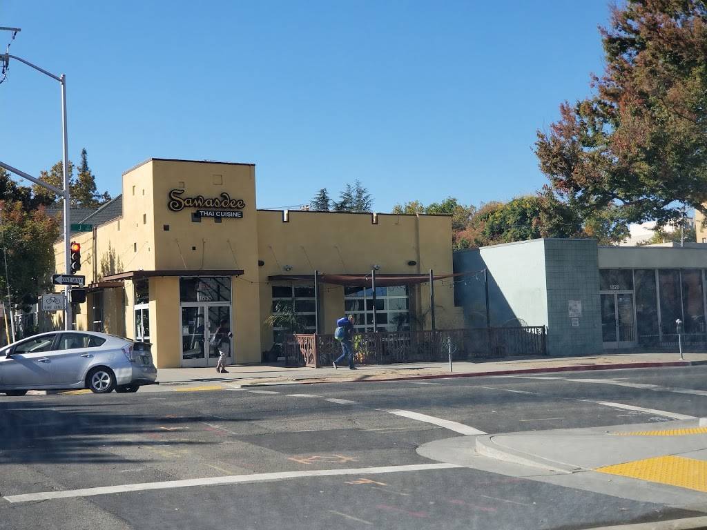 Starbucks | cafe | 1901 J St A, Sacramento, CA 95811, USA | 9164441892 OR +1 916-444-1892