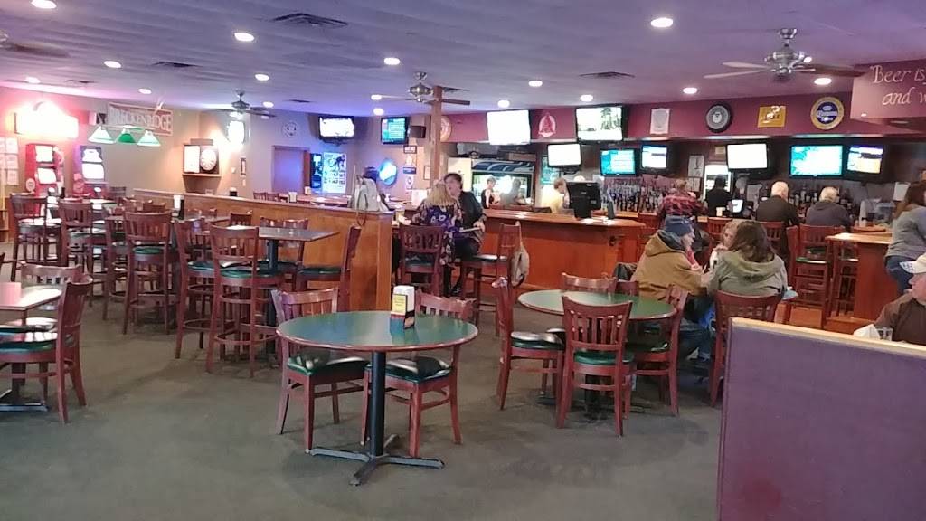 Bullfrogs Sports Café | restaurant | 33137 Center Ridge Rd, North Ridgeville, OH 44039, USA | 4403273764 OR +1 440-327-3764
