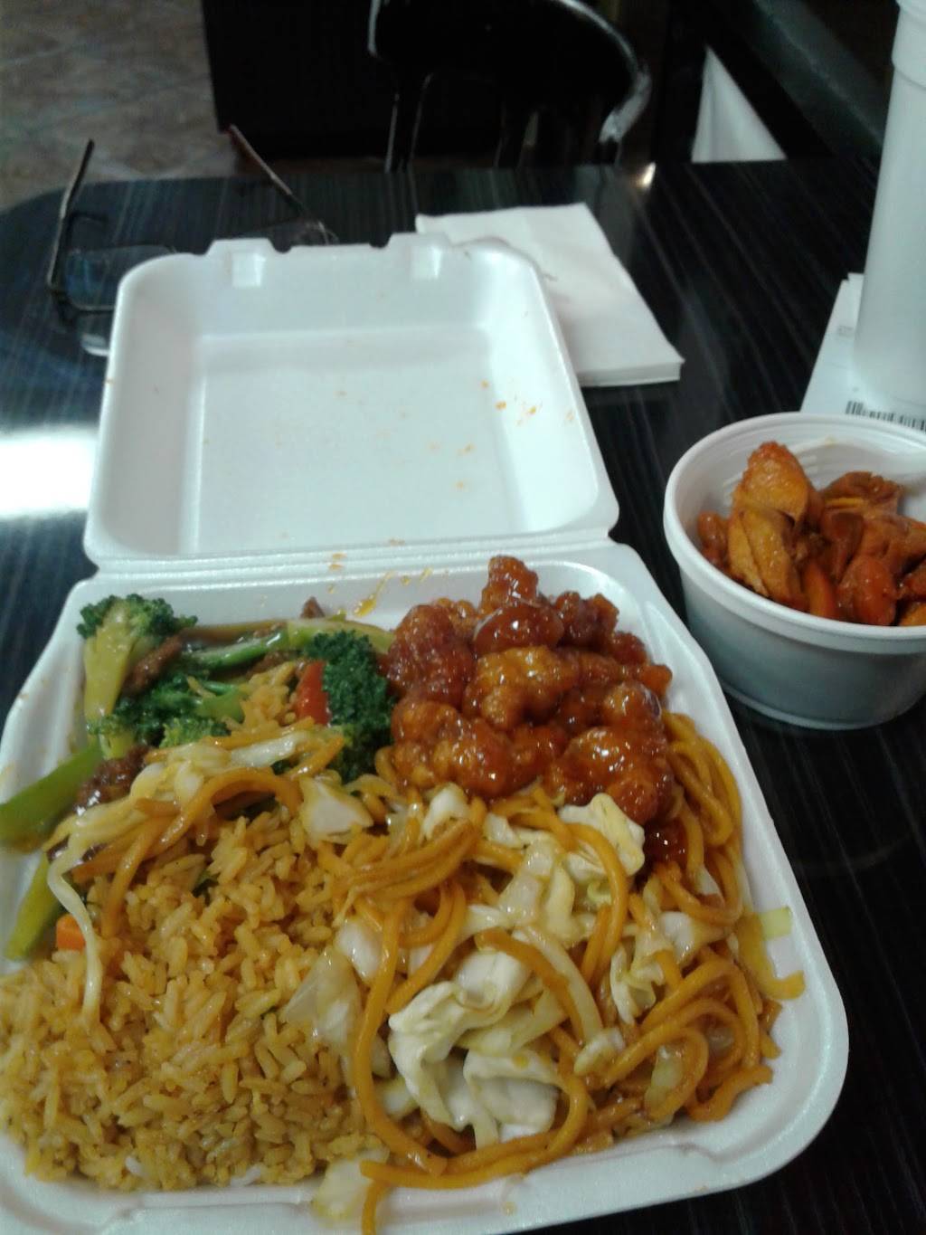 Chinese Express | restaurant | 13331 Palm Dr, Desert Hot Springs, CA 92240, USA | 7606714077 OR +1 760-671-4077
