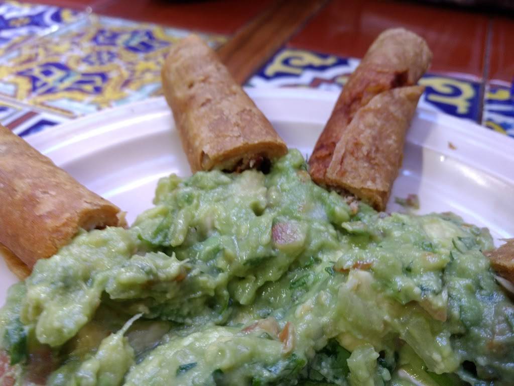 Los Corrales | restaurant | 6713 W 26th St, Berwyn, IL 60402, USA | 7084849063 OR +1 708-484-9063