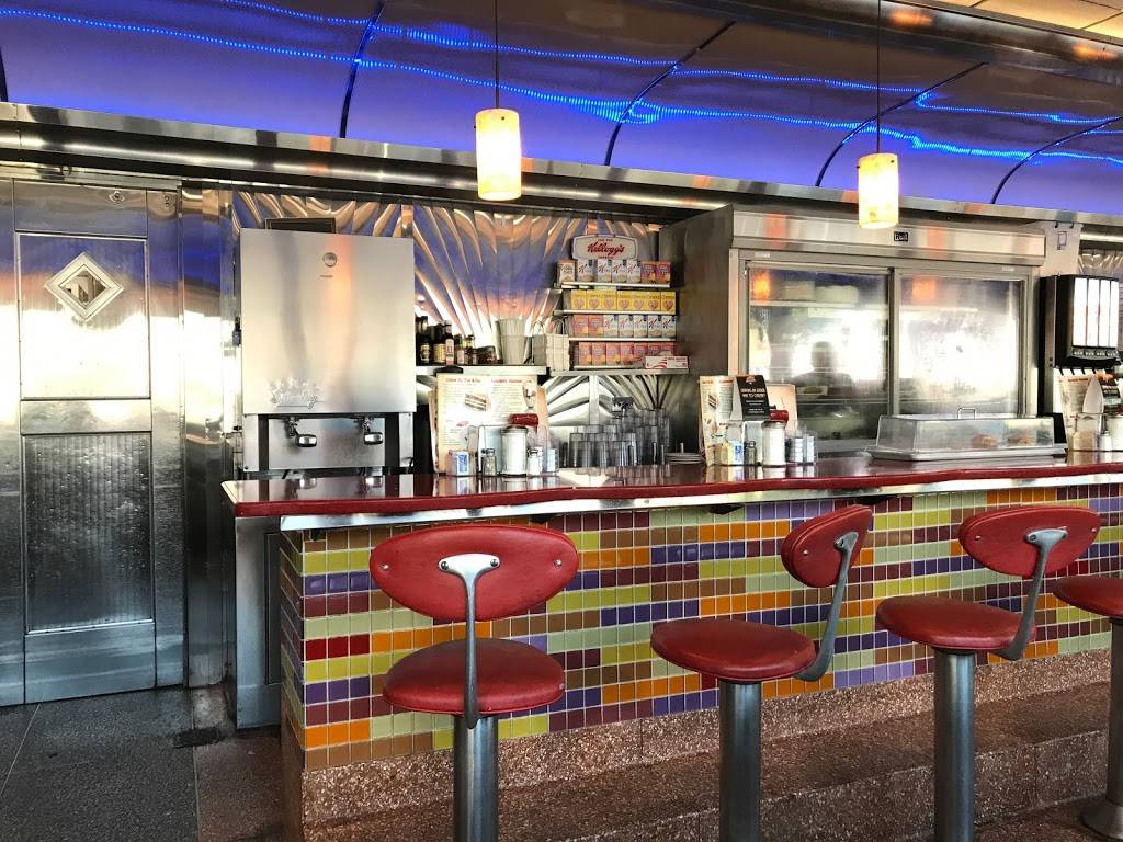 Mayfair Diner | restaurant | 7373 Frankford Ave, Philadelphia, PA 19136, USA | 2156248886 OR +1 215-624-8886