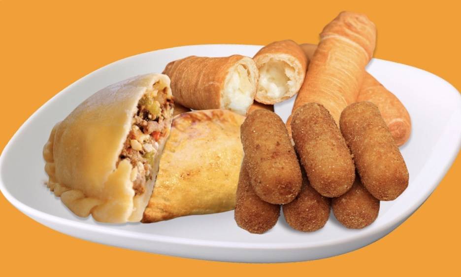 PIZZA CUBANA MAGICA | meal delivery | 3300 W 84th St # 1, Hialeah, FL 33018, USA | 3056003545 OR +1 305-600-3545