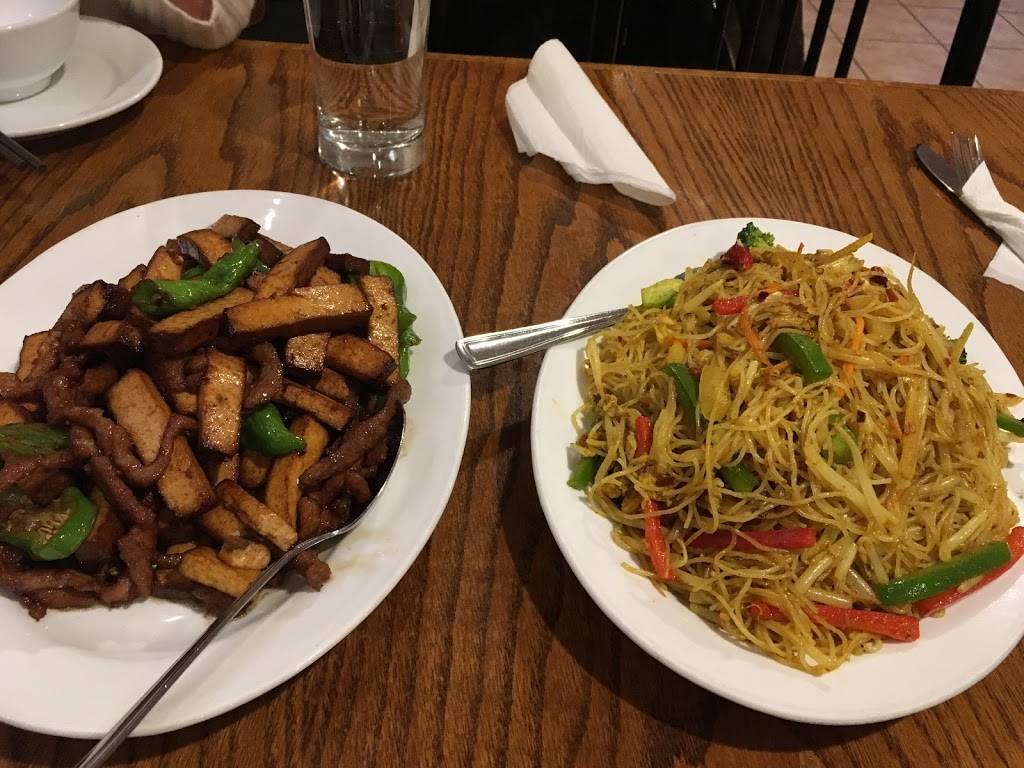 Silver Wok | restaurant | 373 King St E, Kingston, ON K7K 2Y1, Canada | 6135446634 OR +1 613-544-6634