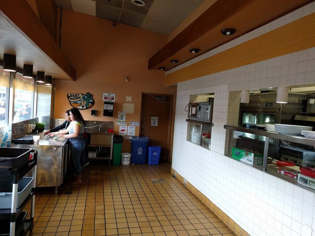 Taqueria El Farolito | restaurant | 358 Beach St, San Francisco, CA 94133, USA | 4154096878 OR +1 415-409-6878