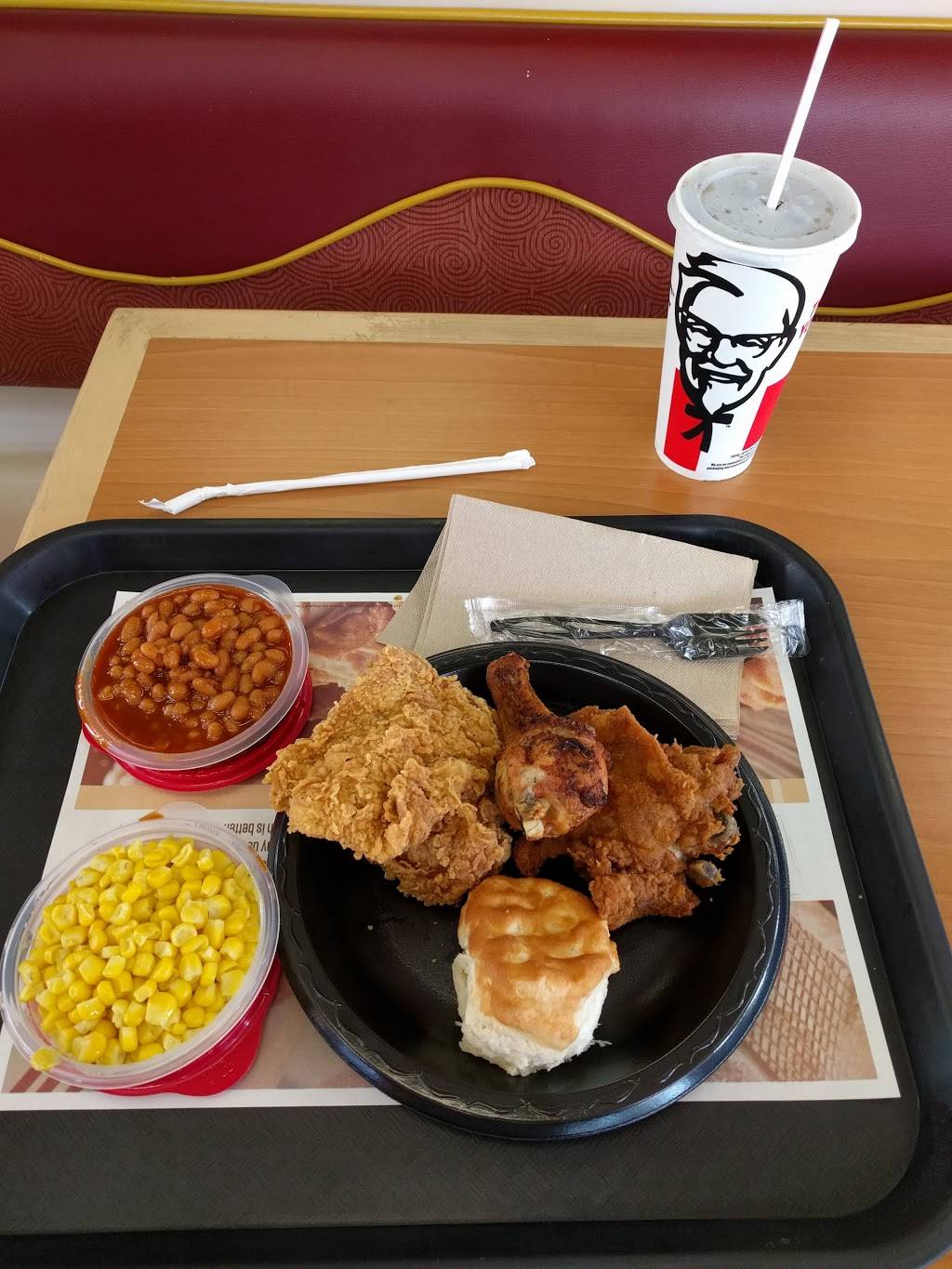 KFC | restaurant | 10865 Sepulveda Blvd, Mission Hills, CA 91345, USA | 8183616466 OR +1 818-361-6466