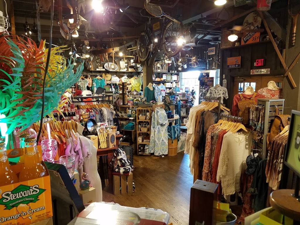 Cracker Barrel Old Country Store | restaurant | 188 Vann Dr, Jackson, TN 38305, USA | 7316641028 OR +1 731-664-1028