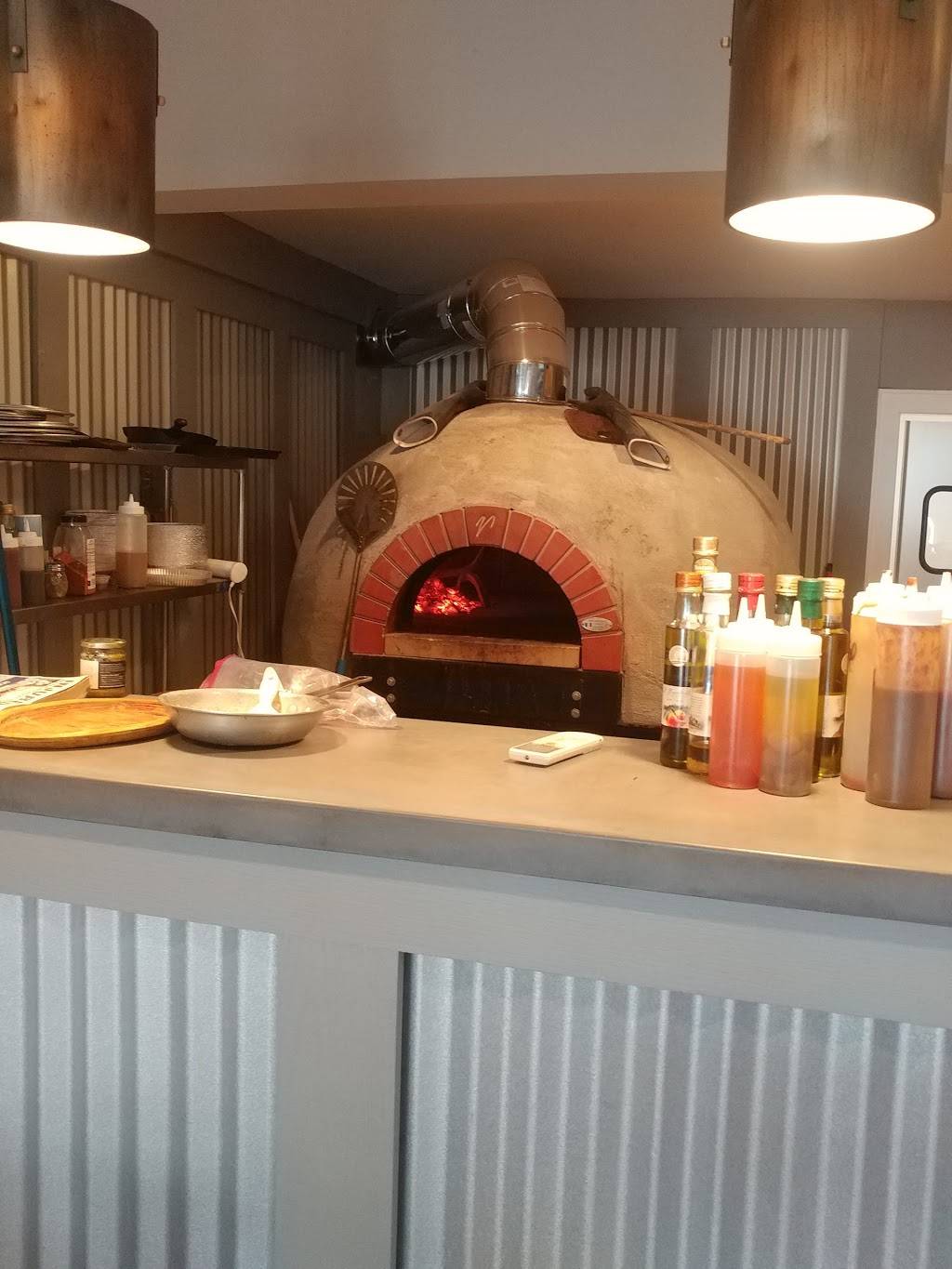 JT Straws Pizza & Barbeque | restaurant | 124 Lincoln Ave, Hawthorne, NJ 07506, USA | 9736366626 OR +1 973-636-6626