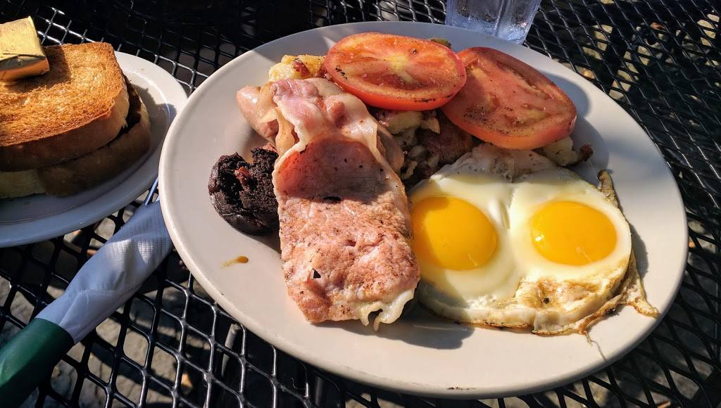 Molly Malones Irish Pub | restaurant | 933 Baxter Ave, Louisville, KY 40204, USA | 5024731222 OR +1 502-473-1222