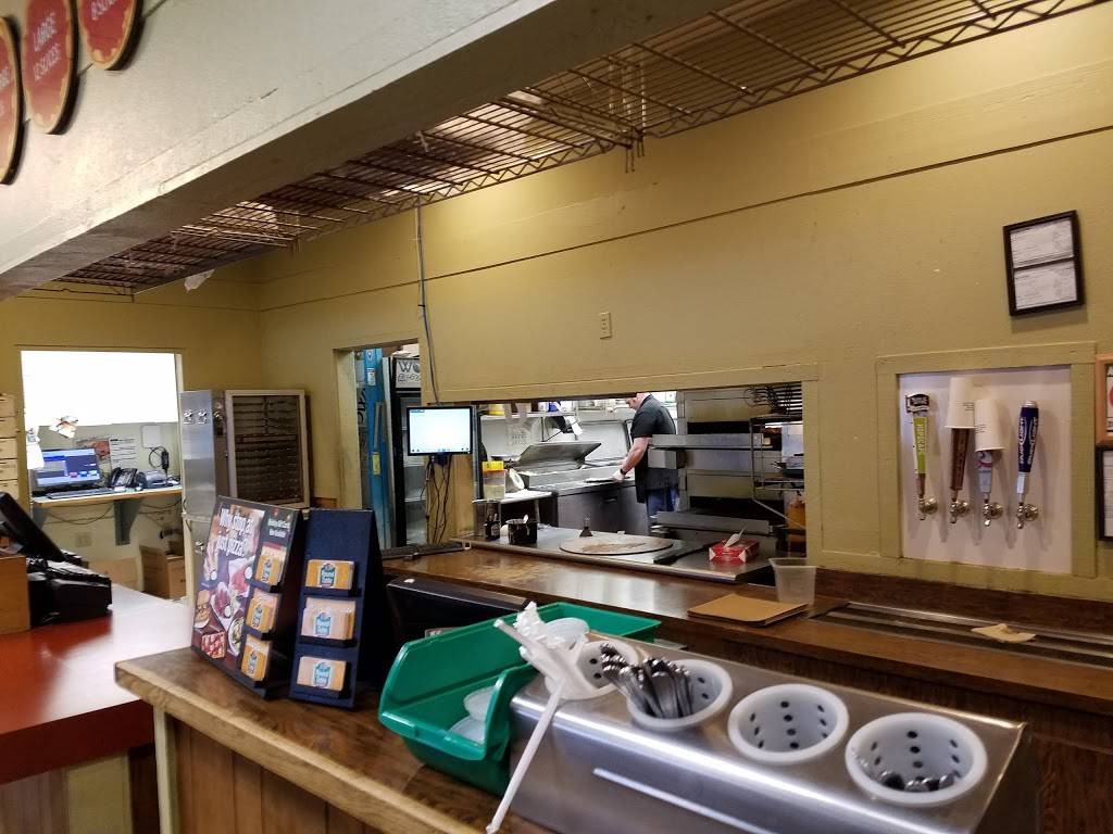 Round Table Pizza | meal delivery | 1201 Baring Blvd, Sparks, NV 89434, USA | 7753588200 OR +1 775-358-8200