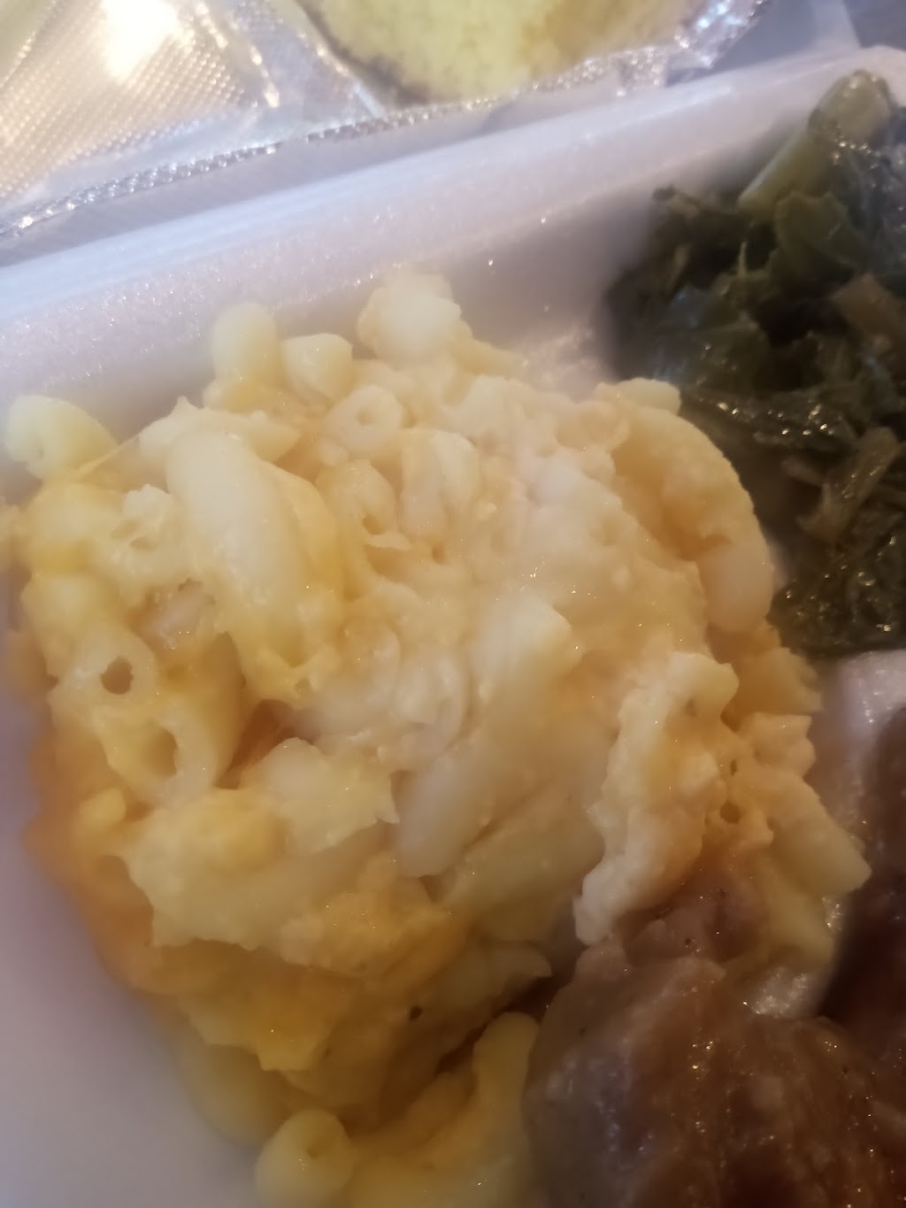 Shut Em Down Authentic Southern Restaurant | restaurant | 5002 Kerle St, Jacksonville, FL 32205, USA | 9043790972 OR +1 904-379-0972