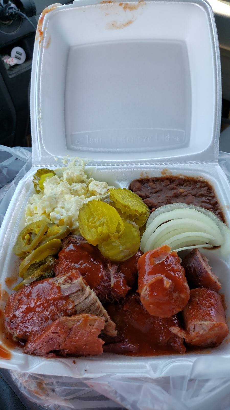 Polloks | restaurant | 207 W Front St, Falls City, TX 78113, USA | 8302543241 OR +1 830-254-3241