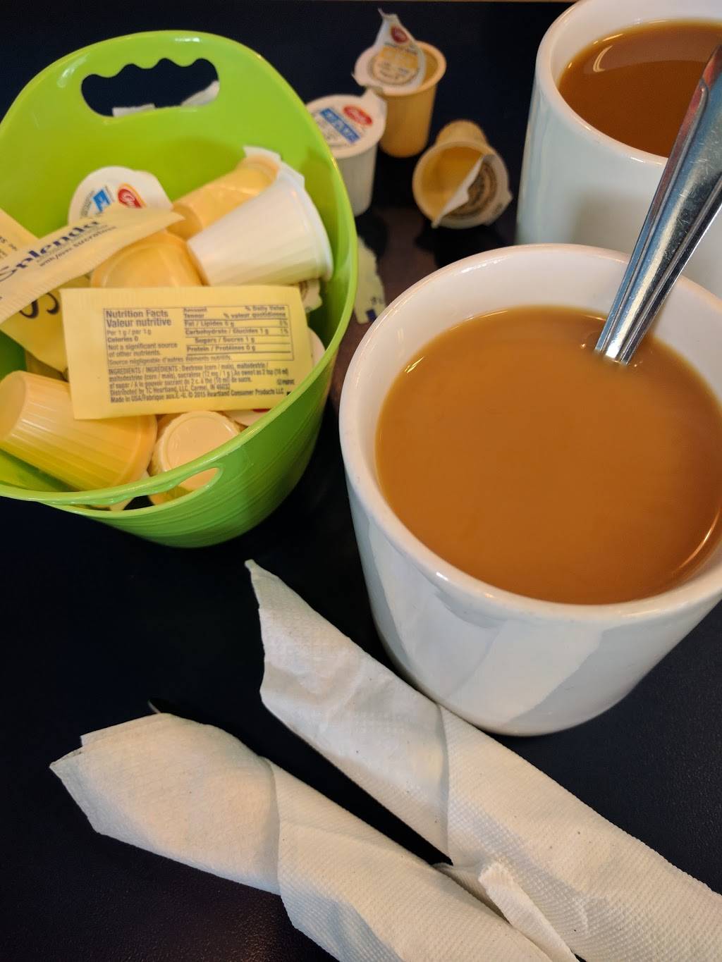 Daybreak | restaurant | 547 Holland St W, Bradford, ON L3Z 0C1, Canada | 9057751300 OR +1 905-775-1300