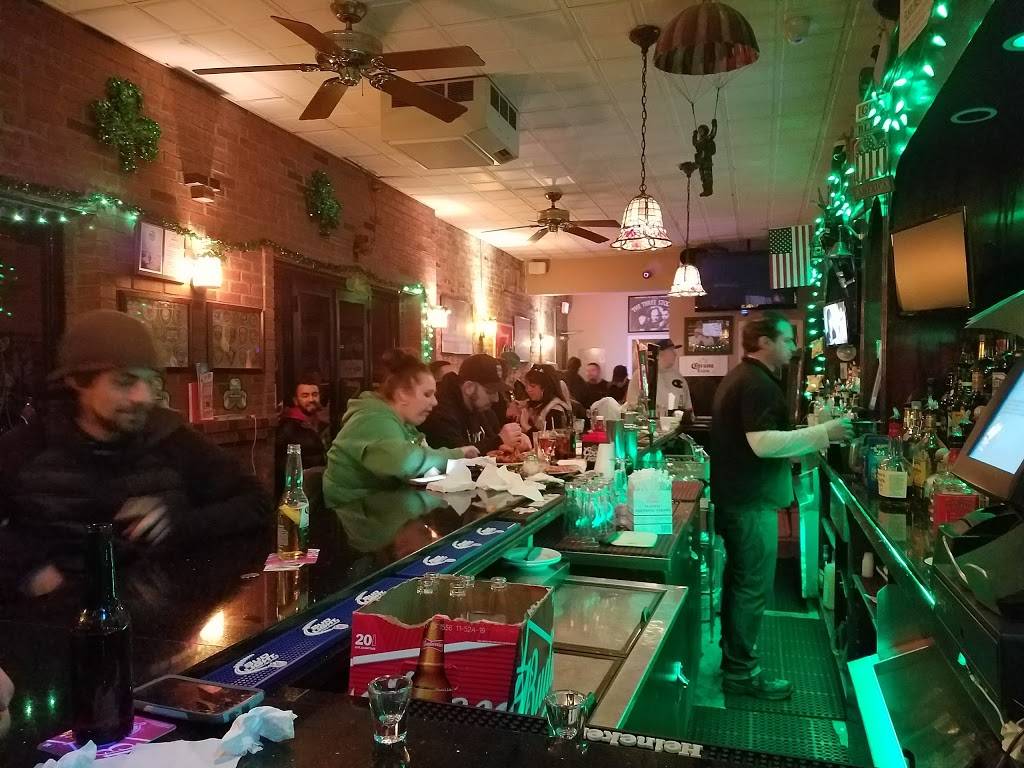 PJ Bradys Bar & Restaurant | restaurant | 3201 Philip Ave, Bronx, NY 10465, USA | 7189313250 OR +1 718-931-3250