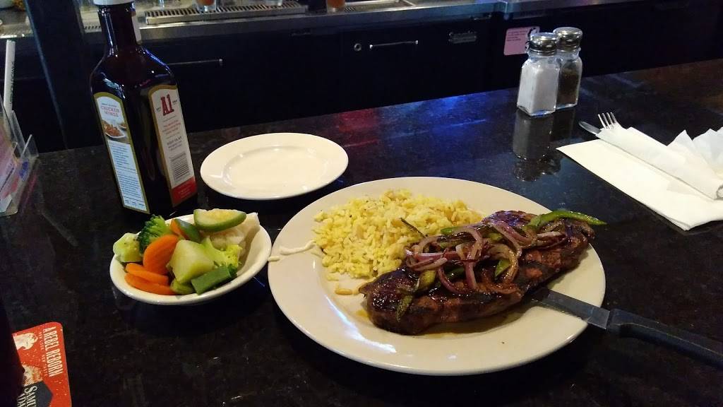 The Barn Pub & Grille | restaurant | 5 Ring St, Amesbury, MA 01913, USA | 9783888700 OR +1 978-388-8700