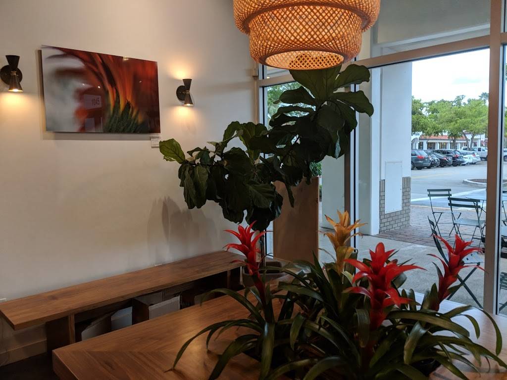 AROA Craft Yogurt & Café | cafe | 1045 S University Dr, Plantation, FL 33324, USA | 9545330328 OR +1 954-533-0328