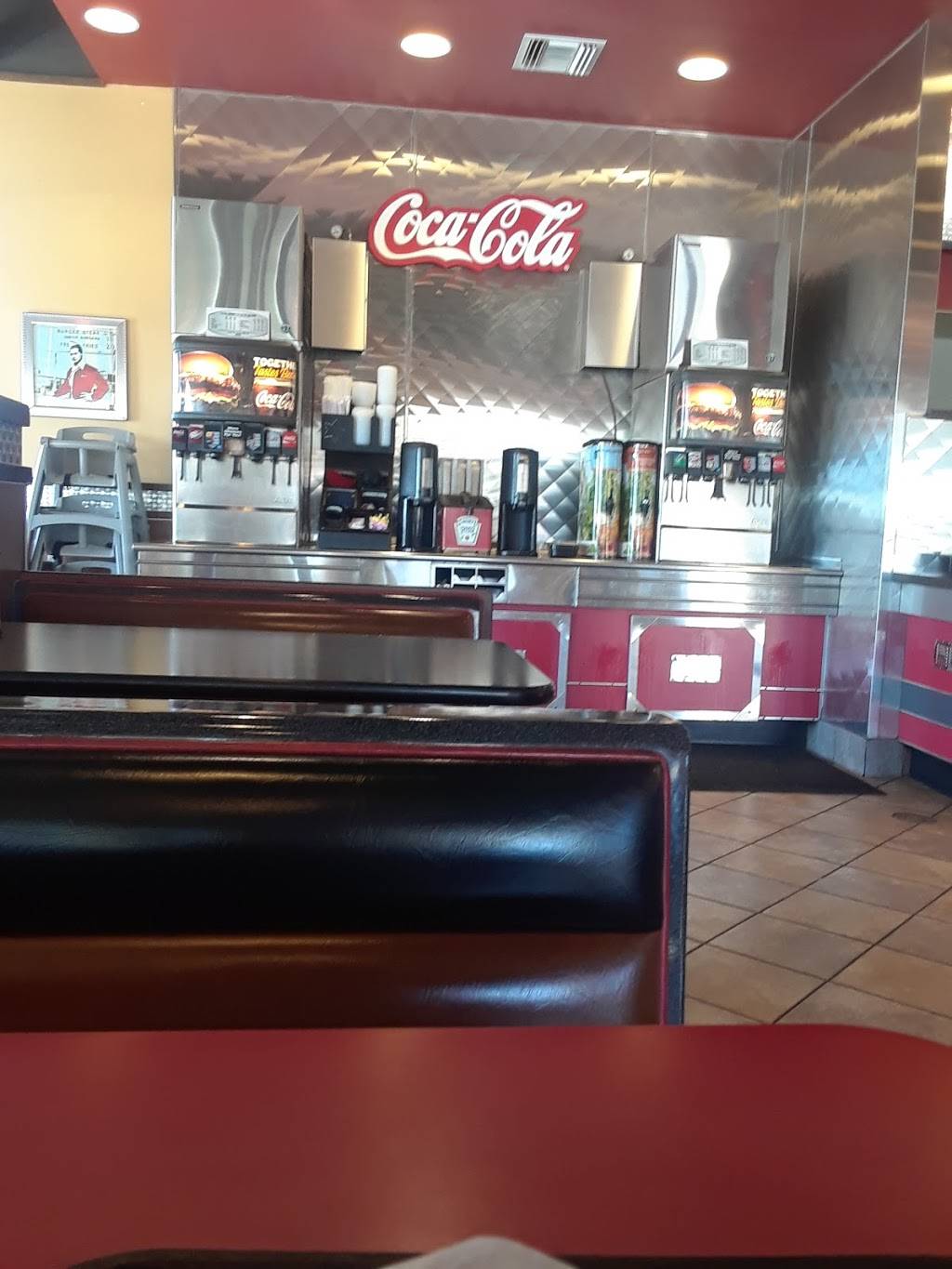 Carls Jr. | restaurant | 1315 E Whitestone Blvd, Cedar Park, TX 78613, USA | 5122595159 OR +1 512-259-5159