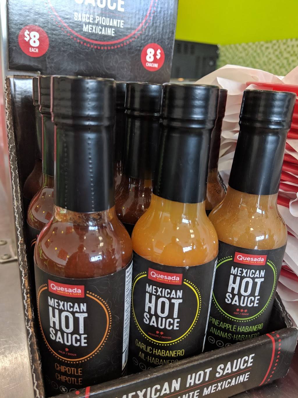 Quesada Burritos & Tacos | restaurant | 642 Yonge St #3, Barrie, ON L4N 4E6, Canada | 7057375225 OR +1 705-737-5225