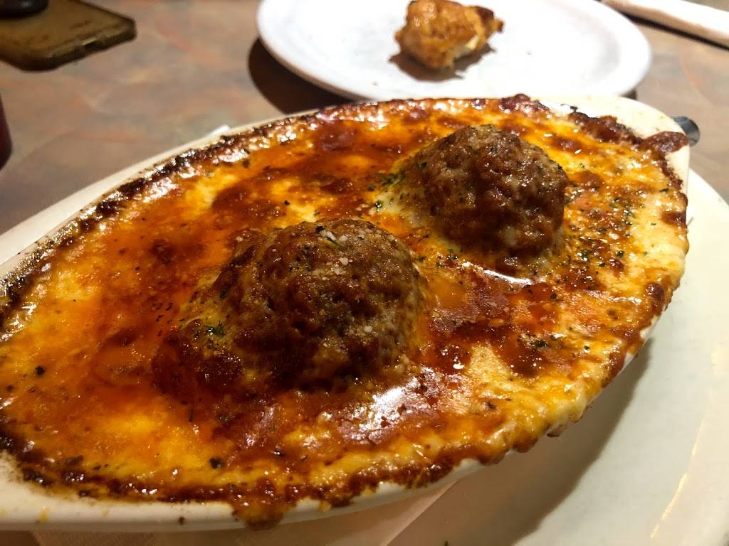 Astoria Pizza & Pasta | restaurant | 4629 168th St SW, Lynnwood, WA 98037, USA | 4257455777 OR +1 425-745-5777