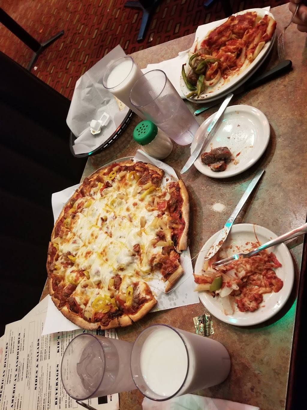 Mamas Pizza | restaurant | 961 Rice St, St Paul, MN 55117, USA | 6514892005 OR +1 651-489-2005