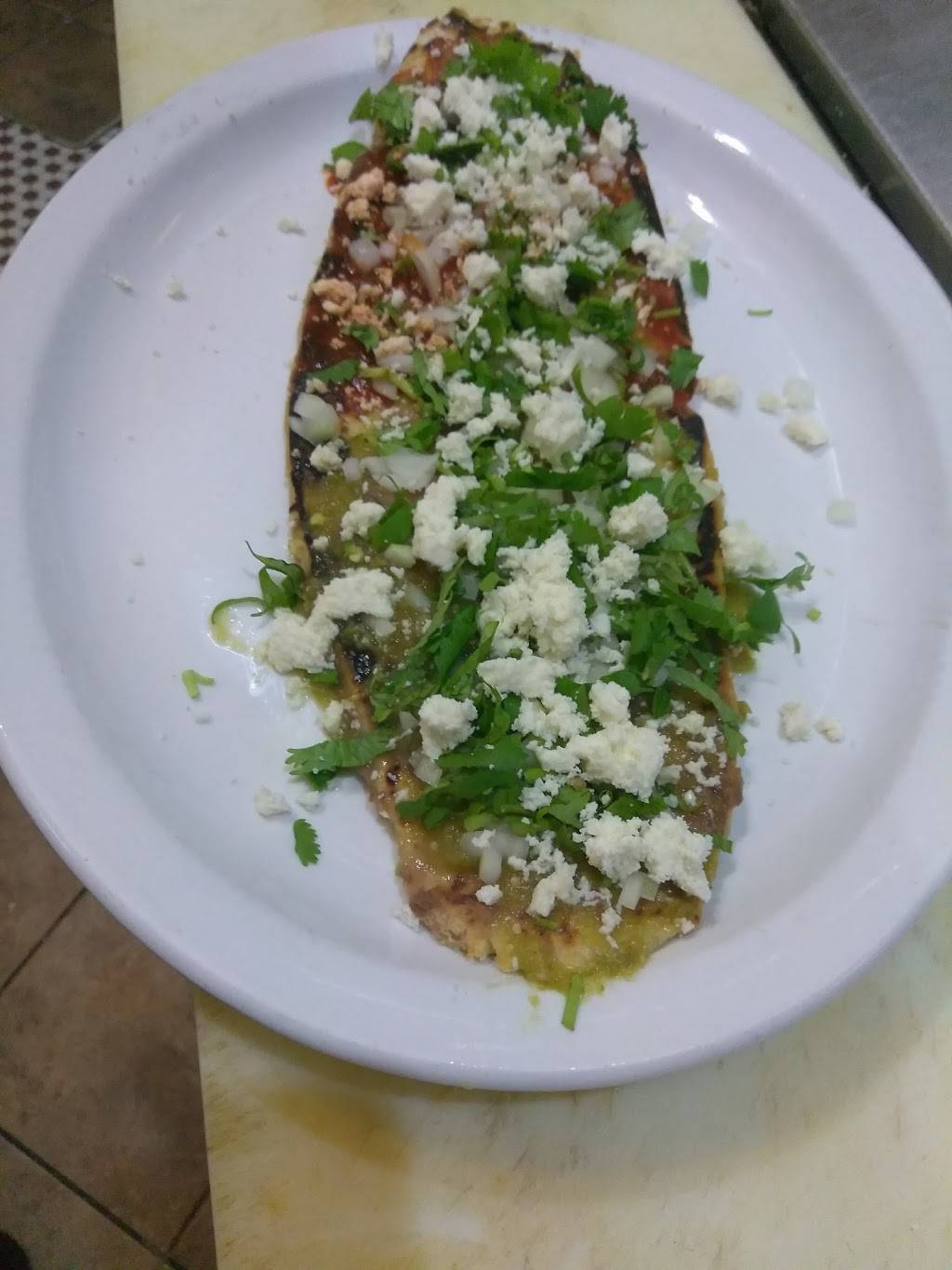 El Rinconcito de Mama | restaurant | 129 Main St, Matawan, NJ 07747, USA | 7329705932 OR +1 732-970-5932