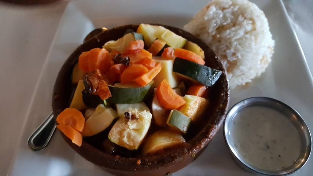 Anatolia | restaurant | 48 White Bridge Rd, Nashville, TN 37205, USA | 6153561556 OR +1 615-356-1556