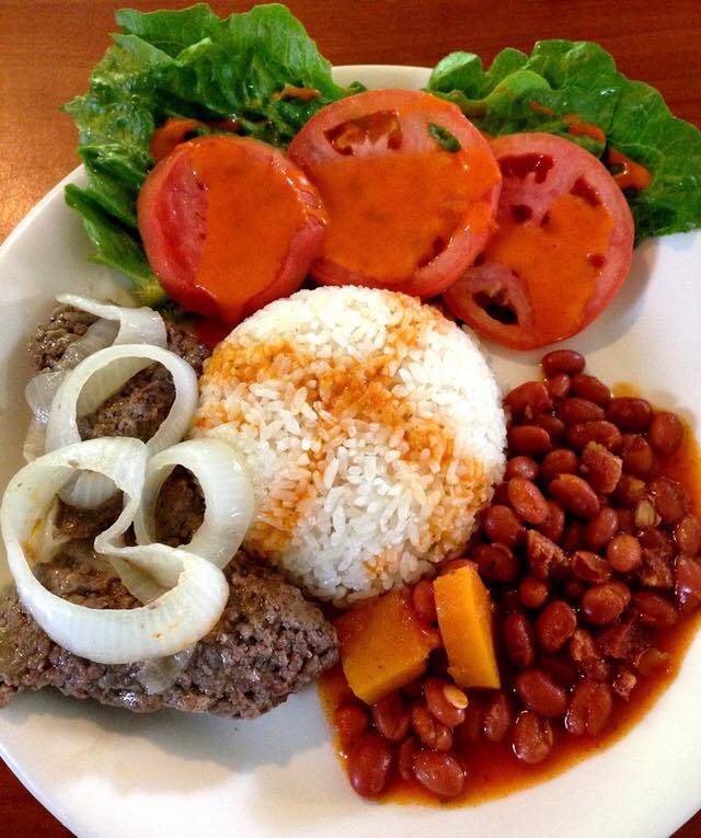 Munchies To Go | restaurant | 172 Spruce St, Leominster, MA 01453, USA | 9787284595 OR +1 978-728-4595