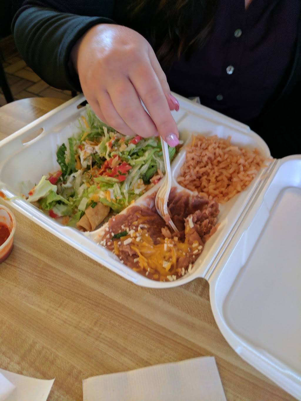 Saguaros Mexican food | restaurant | 3753 30th St, San Diego, CA 92104, USA | 6192917746 OR +1 619-291-7746