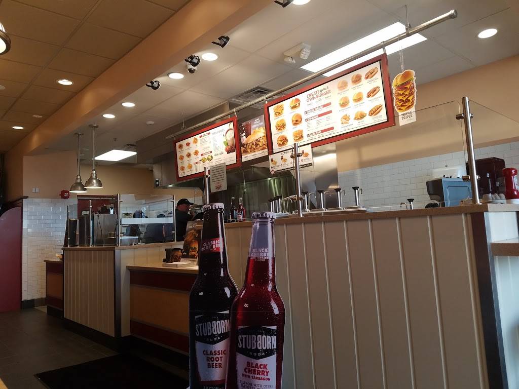 Wayback Burgers | restaurant | 7690 Voice of America Centre Dr, West Chester Township, OH 45069, USA | 5138471597 OR +1 513-847-1597