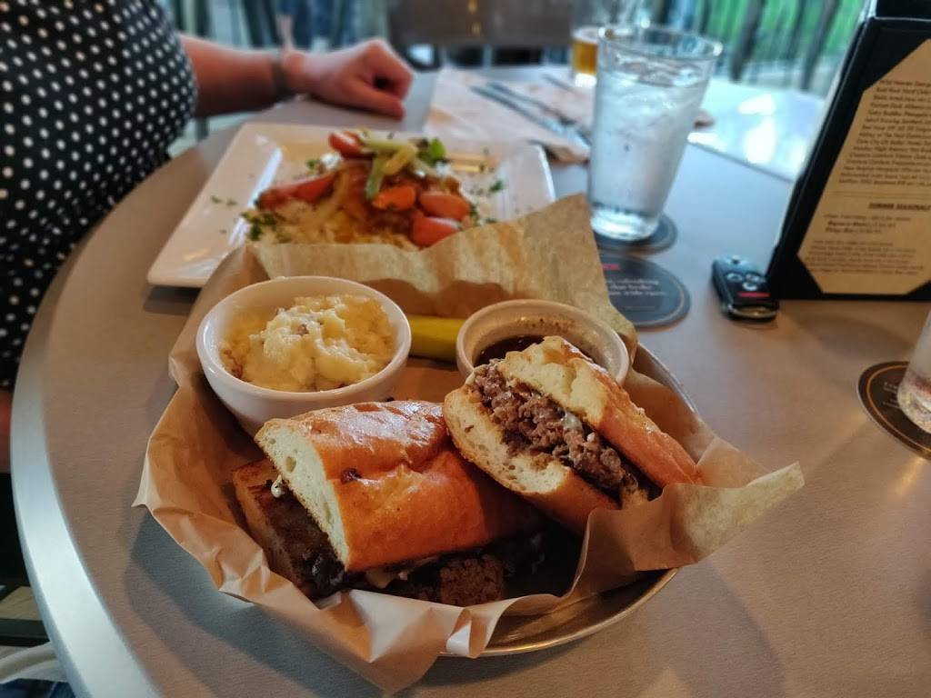 The Grub Gastro Pub | restaurant | 1090 Alpharetta St, Roswell, GA 30075, USA | 6783369205 OR +1 678-336-9205