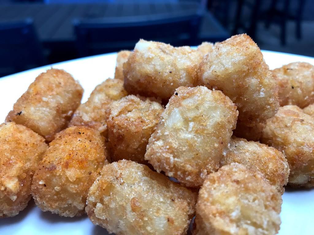 Backyards | restaurant | 9261 East Vía de Ventura, Scottsdale, AZ 85258, USA | 4807453030 OR +1 480-745-3030