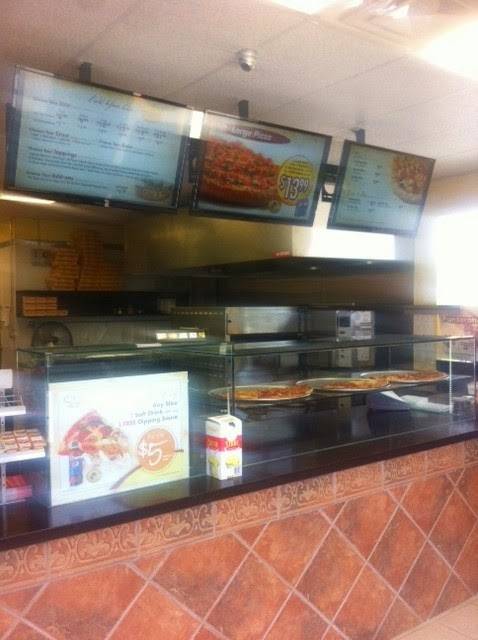 Ginos Pizza | meal takeaway | 12284 County Rd 42, Tecumseh, ON N8N 2M1, Canada | 5197399991 OR +1 519-739-9991