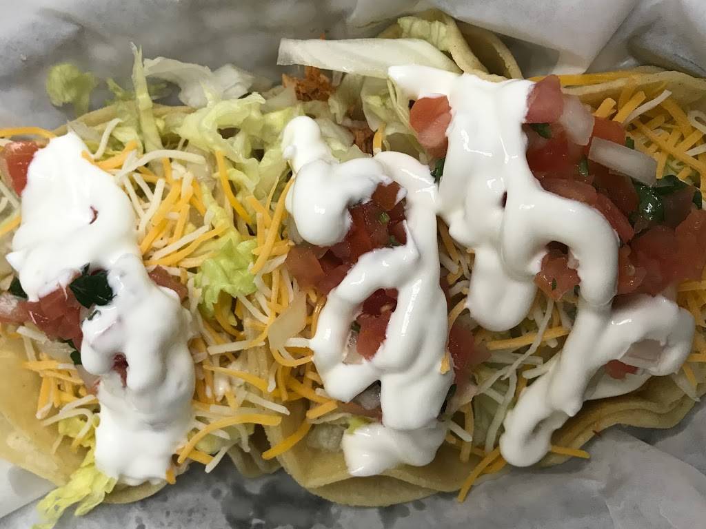 La Maria Taqueria | restaurant | 1690 McKnight Rd N, Maplewood, MN 55109, USA | 6513369557 OR +1 651-336-9557