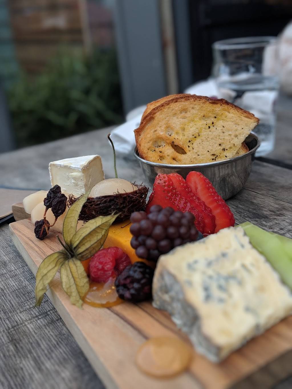 20byNine | restaurant | 16 Kennebec Ave, Oak Bluffs, MA 02557, USA | 5083382065 OR +1 508-338-2065