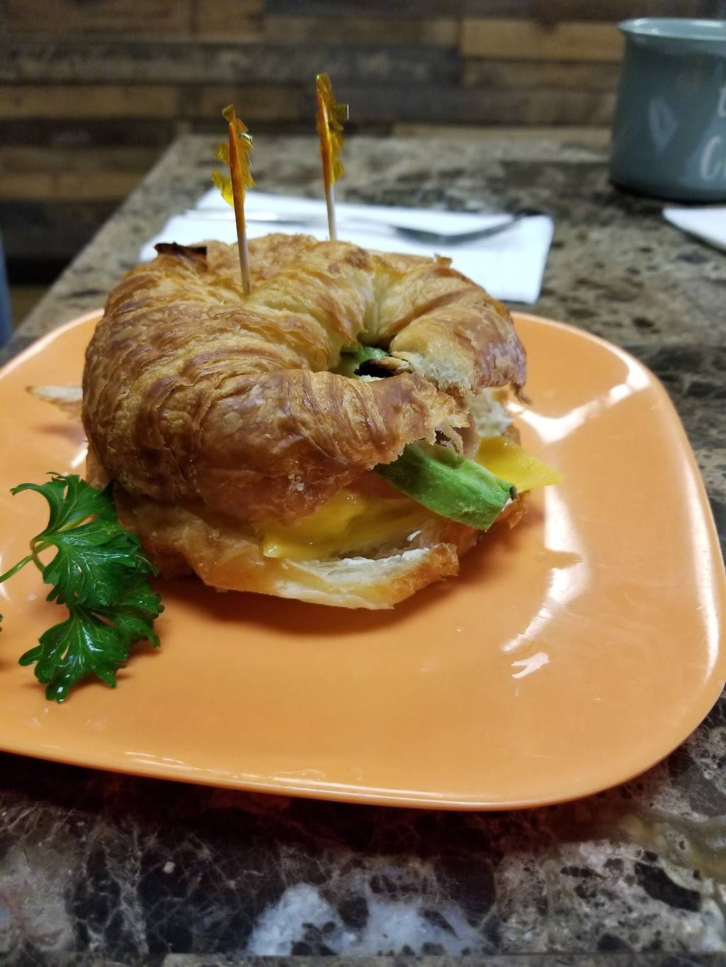 Manaia Coffee House and Island Grill | cafe | 203 E Main St, Hillsboro, OR 97123, USA | 5037477039 OR +1 503-747-7039