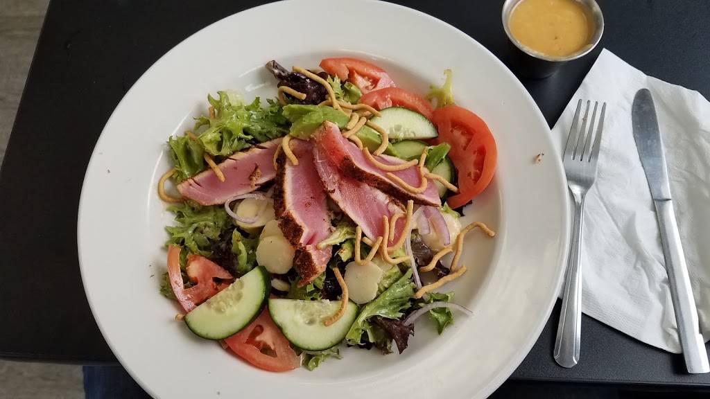 Gregs Grill | restaurant | 840 N Summit St, Toledo, OH 43604, USA | 4192140826 OR +1 419-214-0826