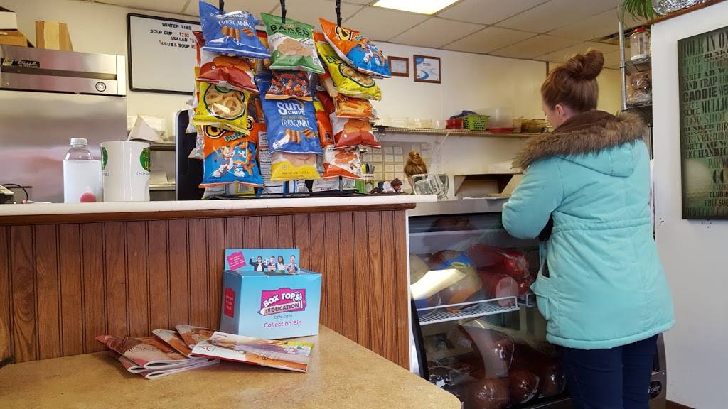 Hole In One Hoagies | restaurant | 512 Venango Ave, Cambridge Springs, PA 16403, USA | 8143989696 OR +1 814-398-9696