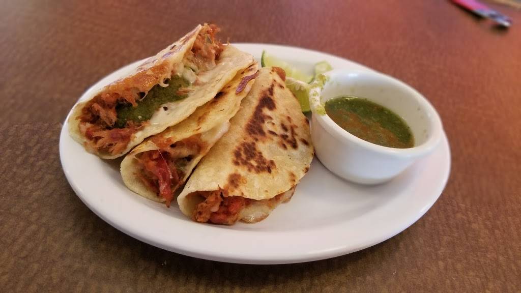 San Salvador Restaurant | restaurant | 2211 S Maryland Pkwy, Las Vegas, NV 89104, USA | 7026380061 OR +1 702-638-0061