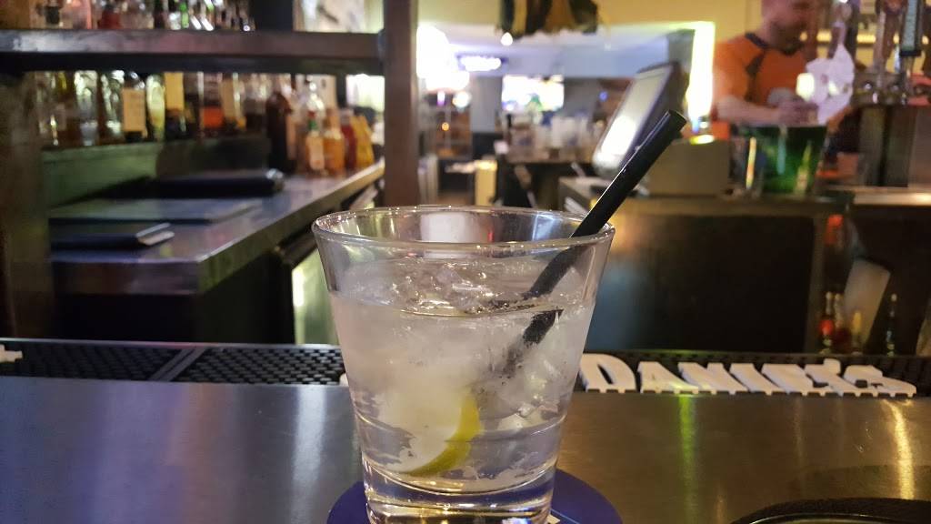 Dulce Vida | restaurant | 1201 Cherokee St, Denver, CO 80204, USA | 3039548665 OR +1 303-954-8665